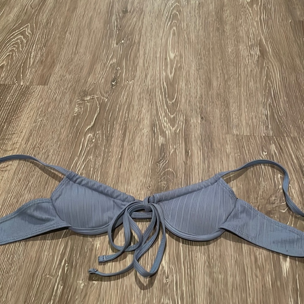 SHEIN Bikini Top